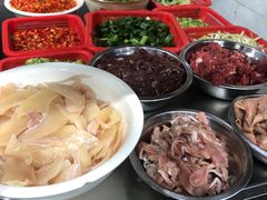 -肖娭毑老面馆(自然岭路店)