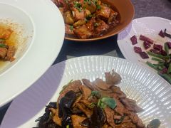 -闫府私房菜·老字号(恒隆店)