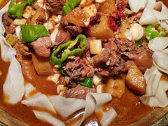 新疆大盘鸡-楼兰新疆主题餐厅(悠方店)