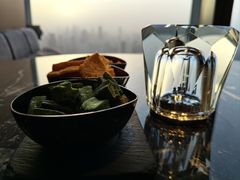 -FLAIR顶层餐厅酒吧(浦东丽思卡尔顿酒店)