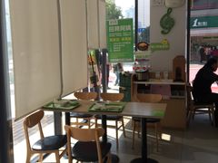 -老乡鸡(武汉中南梅苑小区地铁站店)