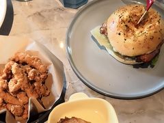 -必胜客(骡马市店)