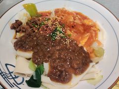 -大嘻咹biangbiang面(历史博物馆店)