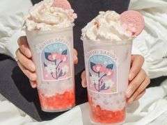奈雪樱花季-奈雪的茶(正弘城PRO+店)