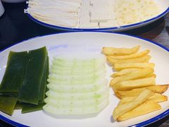 -余欢领鲜火锅(新街口店)