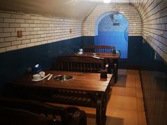 -洞庭洲·防空洞火锅·烧烤·铜锅涮肉(新百广场店)