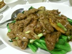 芥兰牛肉-星城海鲜酒家