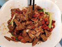 -丹江口渔村·湘味厨房(桃园店)