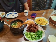 -满园烤鸭·春饼(太原街万达店)