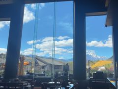 -时光吧·大堂吧·丽江和府洲际度假酒店