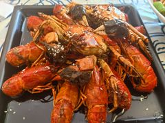 -松哥油焖大虾.小龙虾.黑鸭煲(海岸城店)