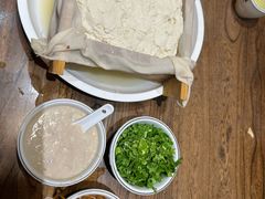 -木柴豆腐·活海鲜·鲁菜(岚山路店)