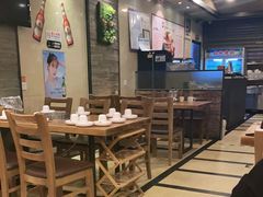 大堂-喇喇排骨火锅·传统韩式脊骨汤(望京西园总店)