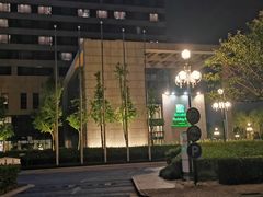 -上海虹桥西郊假日酒店