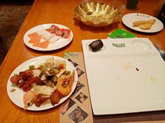 -春花秋月南美海鲜烤肉自助(中央大道店)