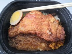 -全家便利店(宜山路站店)