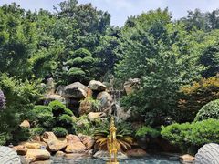 -七彩云南古滇温泉山庄