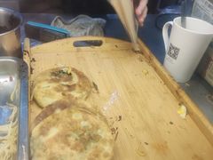 -沪上王记葱油饼(襄阳南路店)