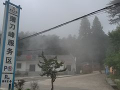 -罗田薄刀峰风景区