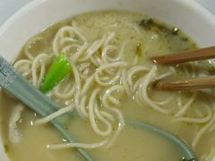 -明呈黄鱼面馆(斜土路店)