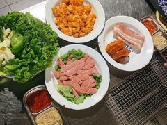 -马路牙子地桌烤肉(工体店)