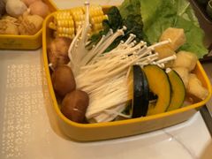 -润园四季椰子鸡火锅(卓越INTOWN店)