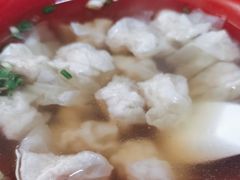 -张阿三馄饨店