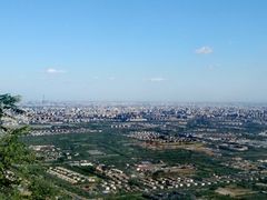 -鬼笑石后山停车场
