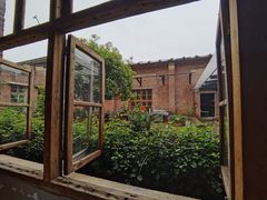 -几个木匠匠人厨房