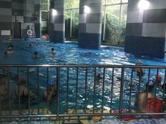 -齐岸健身(花园城店)