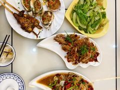 -覃记海鲜美食餐厅