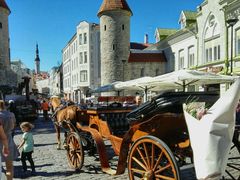 android_upload_pic-塔林历史中心