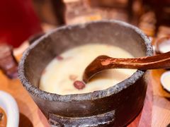 墨脱石锅鸡-敏珠拉姆藏餐·南京厨房(富春江东街店)