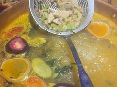 -洱火云南酸菜牛肉火锅(石景山当代商城店)