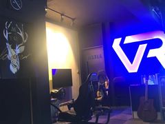 -VR间客漫虚拟现实体验馆(汉街店)