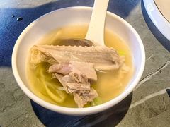 -佬太公海鸭·海鲜大排档(上海总店)