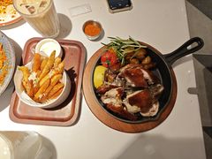 -阿妮叶李(光谷世界城店)