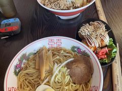 -拉面莊夢語＆中华料理八椿