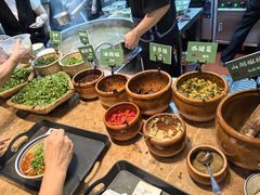 -云阿蛮云南生烫牛肉米线(奉贤路店)