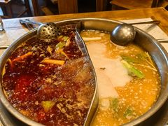 -肖肖酸萝卜鱼火锅(总店)