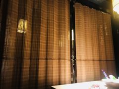-余欢领鲜火锅(新街口店)