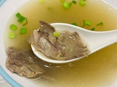 -小杨生煎(白玉兰广场店)