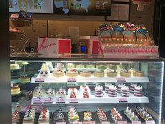面包甜点陈列柜-御品轩(高新店)