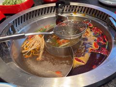 -醉董牛川派鲜肉自选火锅(烟台店)