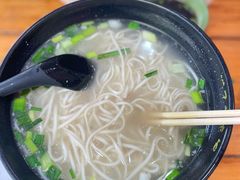 -小辫子羊肉面馆(周东店)