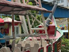 -顺德大良半月城游乐场