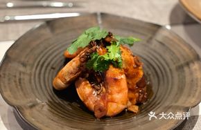 Garlic Oil-Infused Black Tiger Shrimp