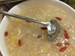 -忆江南·临江鱼馆