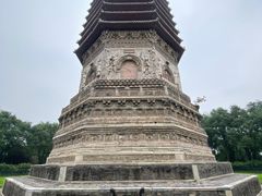 -玲珑塔公园