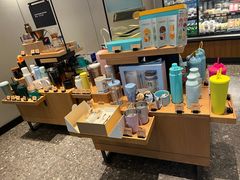 -星巴克臻选(周浦万达店)